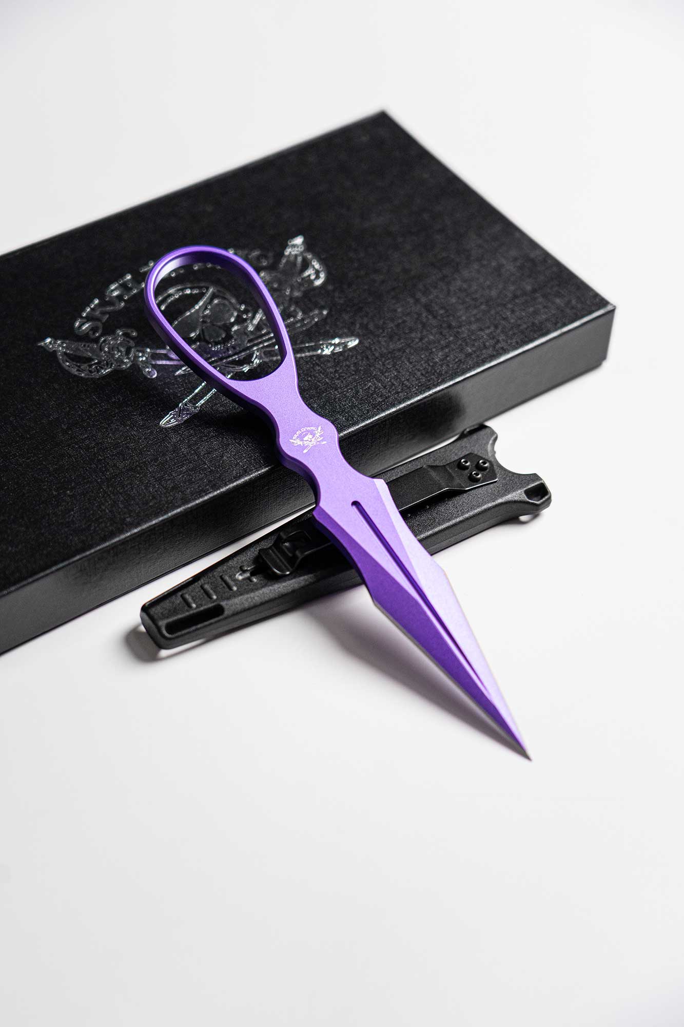 Skallywag Aluminum Dagger (Not Trainer) - Purple