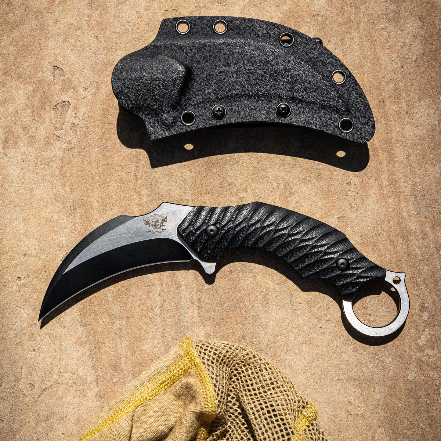 Deep 6 Karambit