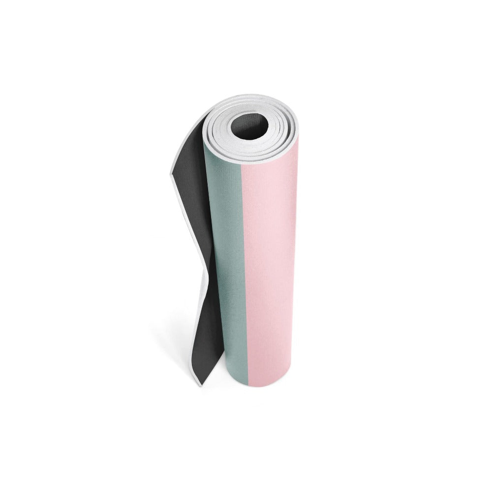 Malibu Yoga Mat – Non-Slip Grip, Cushioned Support & Coastal-Inspired Design